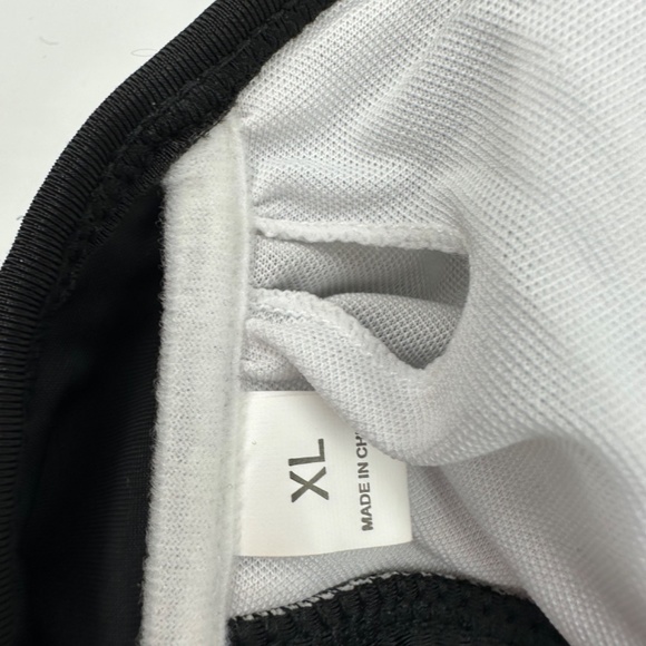 Black Ruffle Halter Bikini Top Size XL - Picture 3 of 3